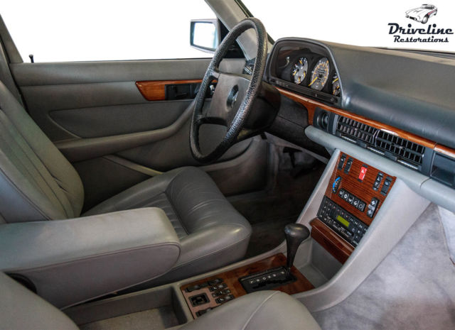 1981 Silver Mercedes-Benz 300-Series Sedan