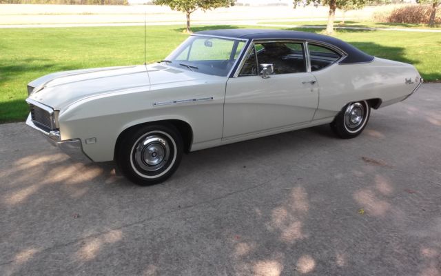 1968 Tan Buick Skylark Sedan