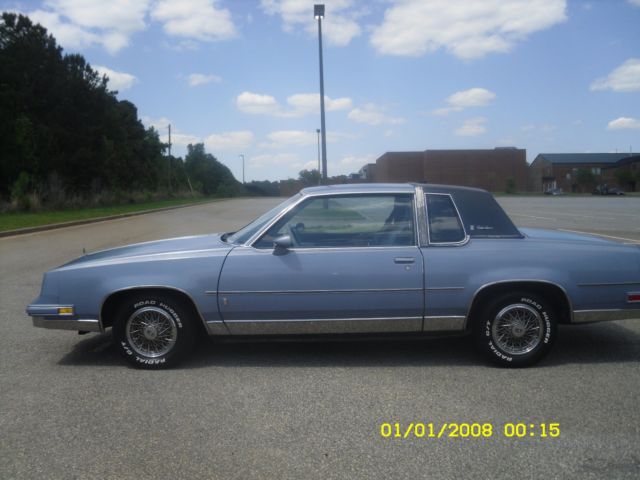 1984 Blue Oldsmobile Cutlass Coupe