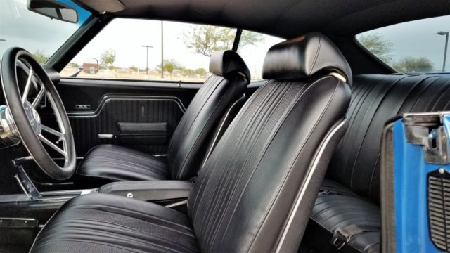 1972 Blue Chevrolet Chevelle Coupe