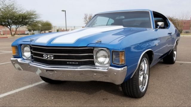 1972 Blue Chevrolet Chevelle Coupe