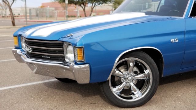1972 Blue Chevrolet Chevelle Coupe