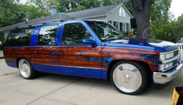 1993 Blue Chevrolet Suburban suburban