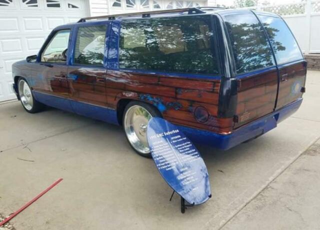 1993 Blue Chevrolet Suburban suburban