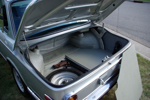 1972 Silver (Polaris Metallic) BMW 2002 Coupe