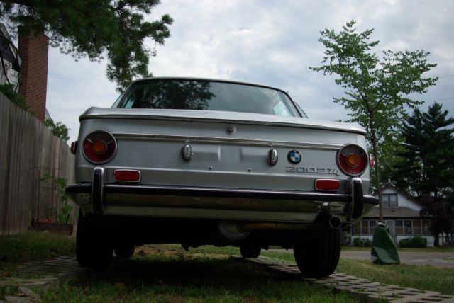 1972 Silver (Polaris Metallic) BMW 2002 Coupe