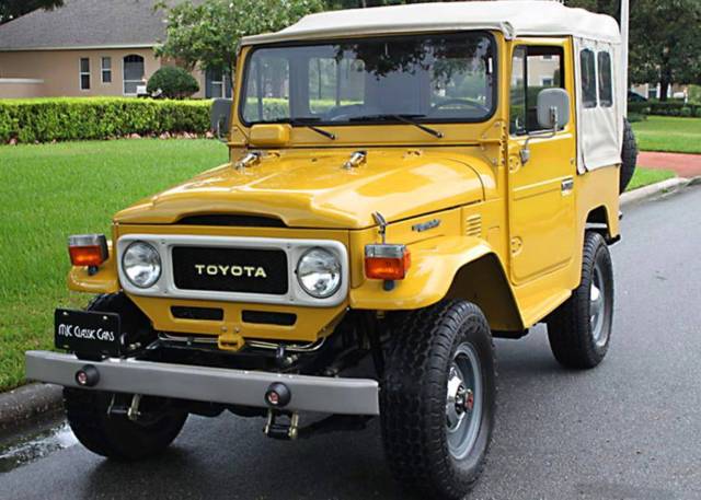 1982 Yellow Toyota Land Cruiser SUV