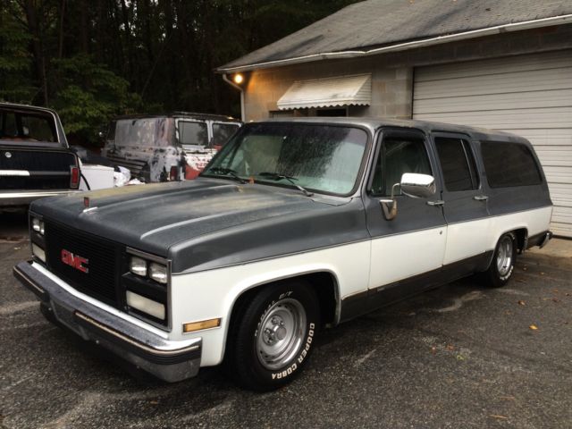 1990 Gray/white GMC Suburban SUV