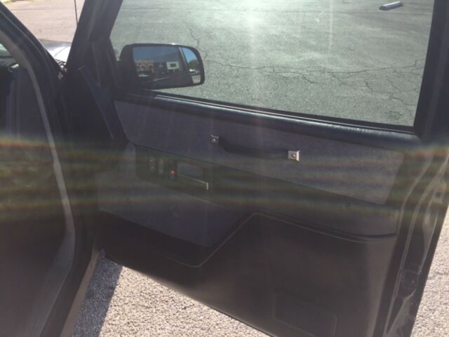 1994 Black Chevrolet Silverado 1500 Standard Cab Pickup