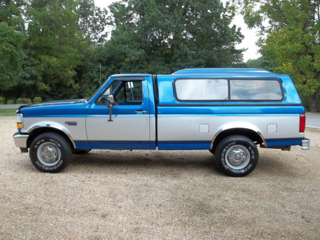 1993 Blue Ford F-250 Standard Cab Pickup