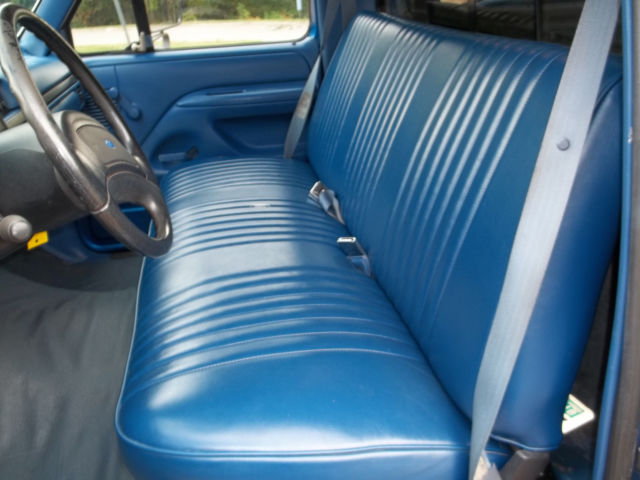 1993 Blue Ford F-250 Standard Cab Pickup