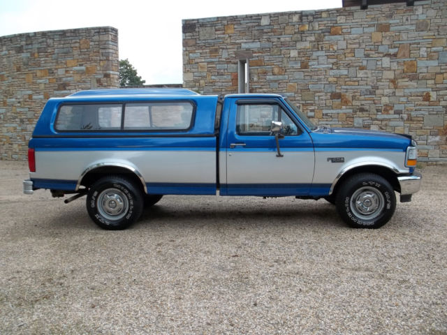 1993 Blue Ford F-250 Standard Cab Pickup