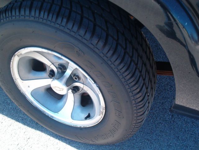 1994 Black Chevrolet Other Pickups Extended Cab Pickup