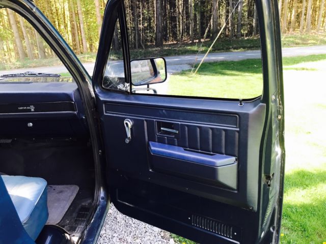 1983 Blue Chevrolet C-10