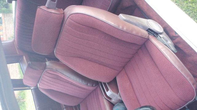 1987 White Chevrolet Monte Carlo