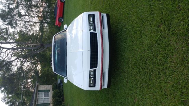 1987 White Chevrolet Monte Carlo