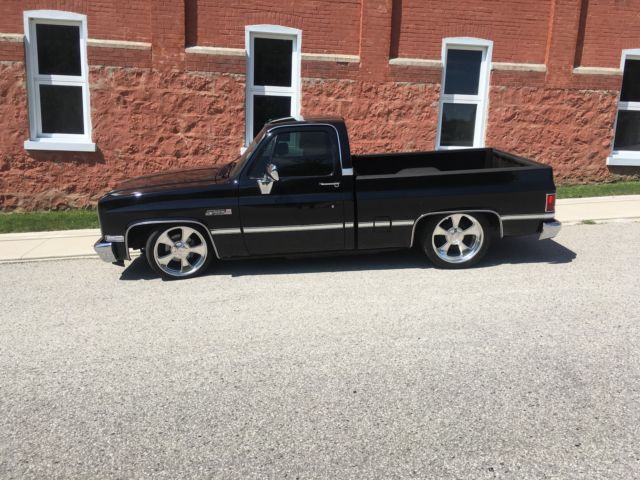 1985 Black GMC Sierra 1500