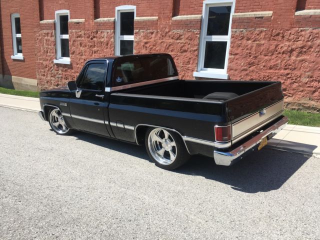 1985 Black GMC Sierra 1500