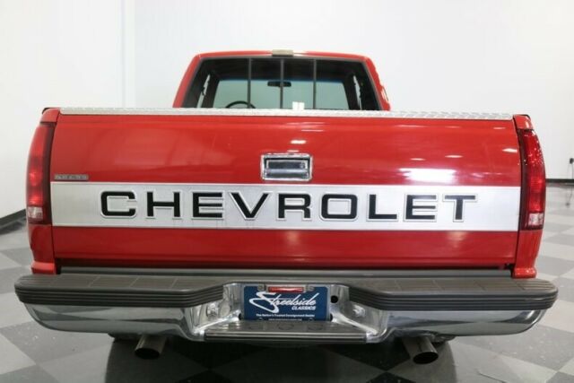1989 Red Chevrolet C/K Pickup 1500 Pickup Truck