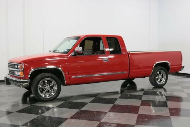 1989 Red Chevrolet C/K Pickup 1500 Pickup Truck