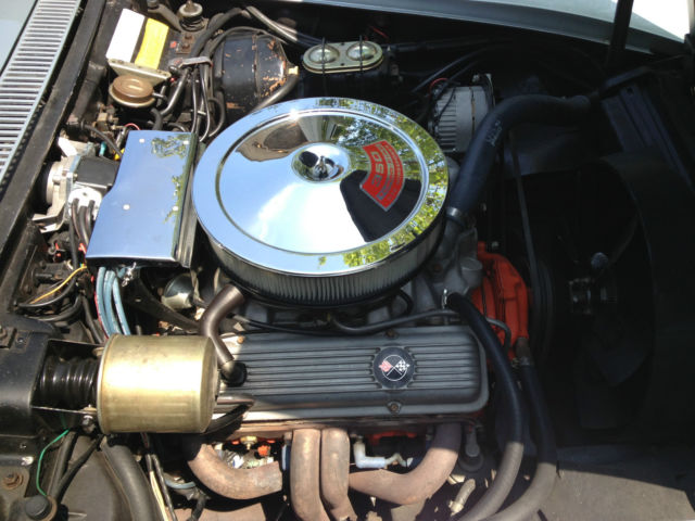 1970 Silver Chevrolet Corvette