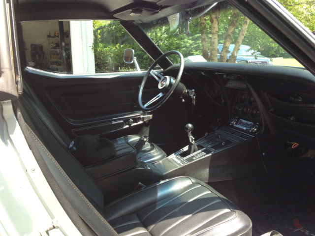 1970 Silver Chevrolet Corvette