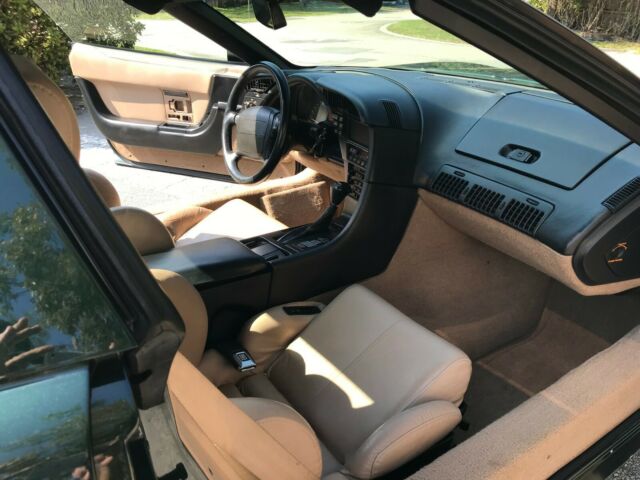 1993 Green Chevrolet Corvette Coupe