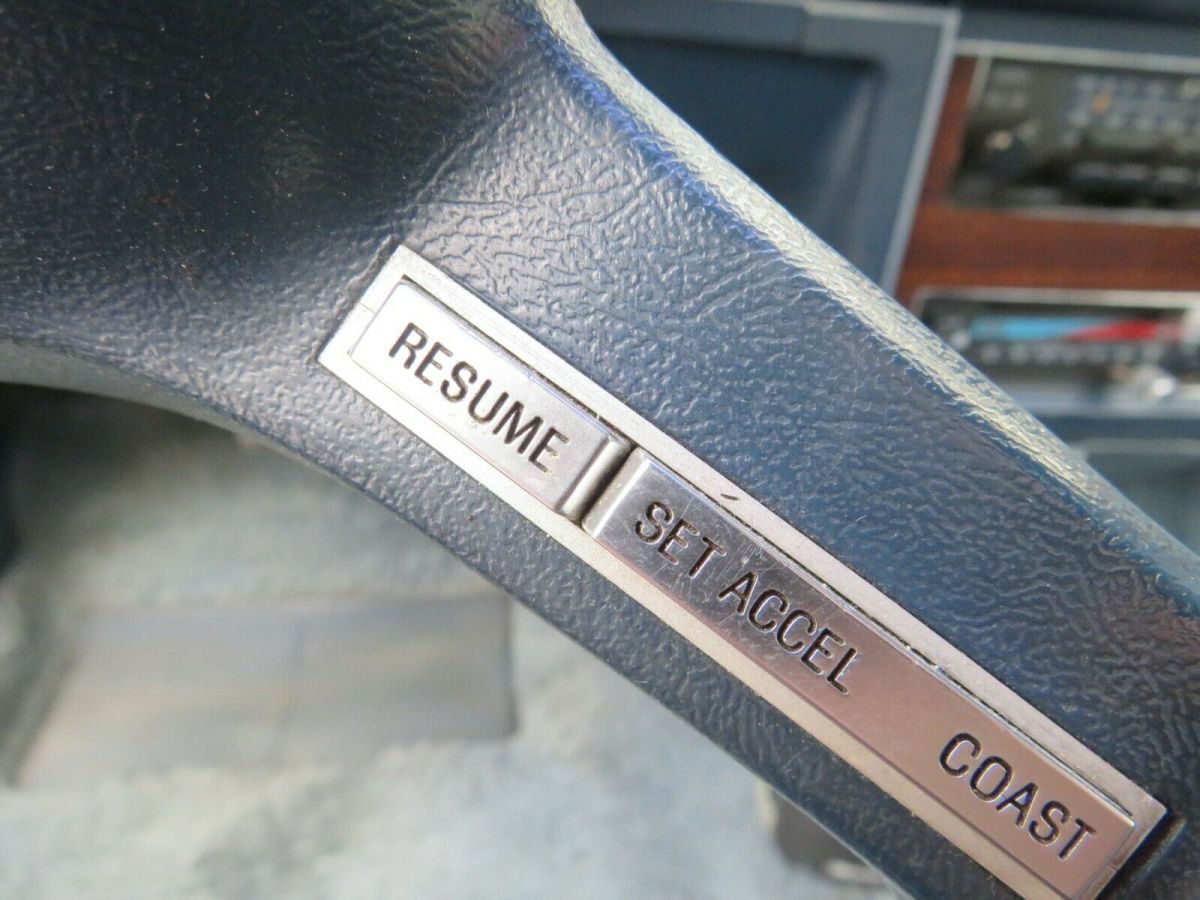 1985 White Ford Crown Victoria