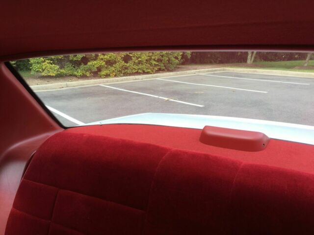 1988 White Ford Mustang Coupe