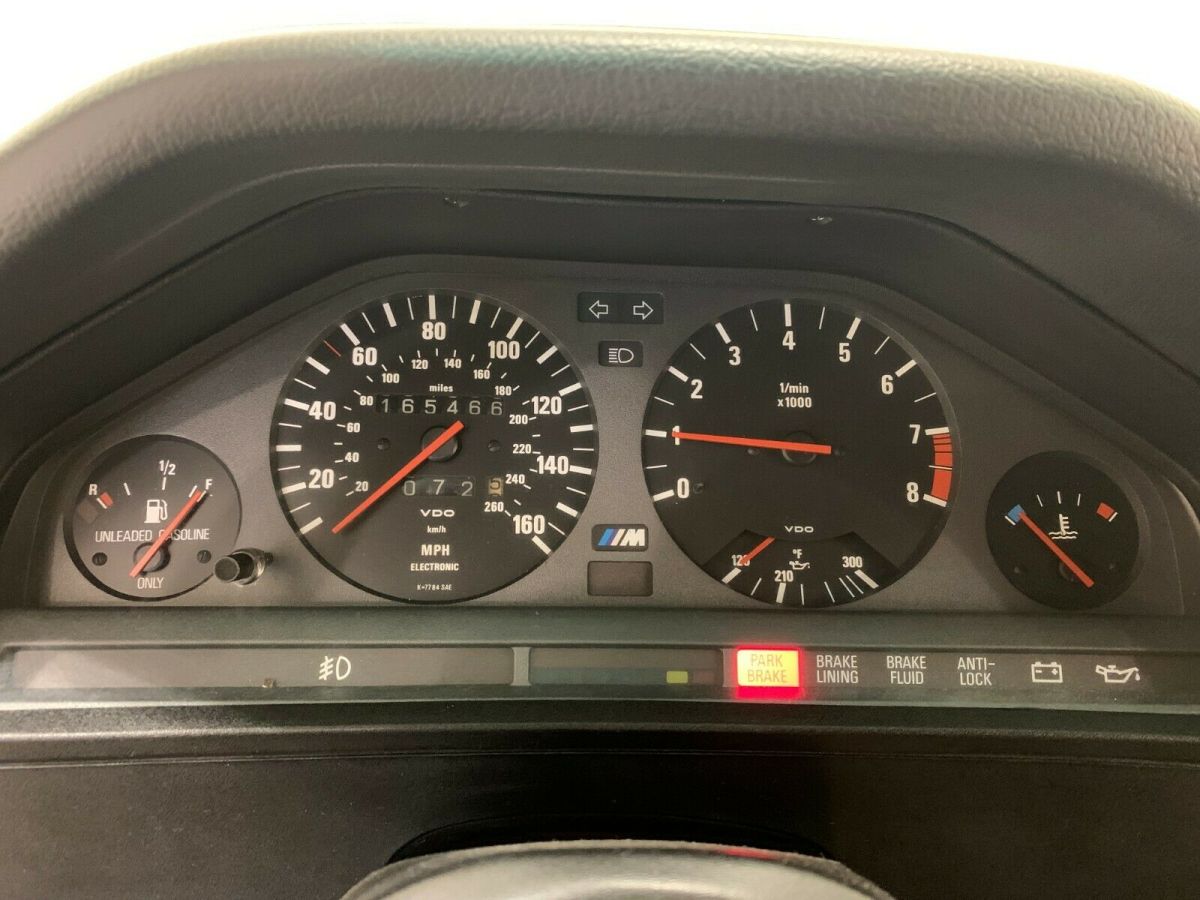 1989 Red BMW 3-Series Coupe