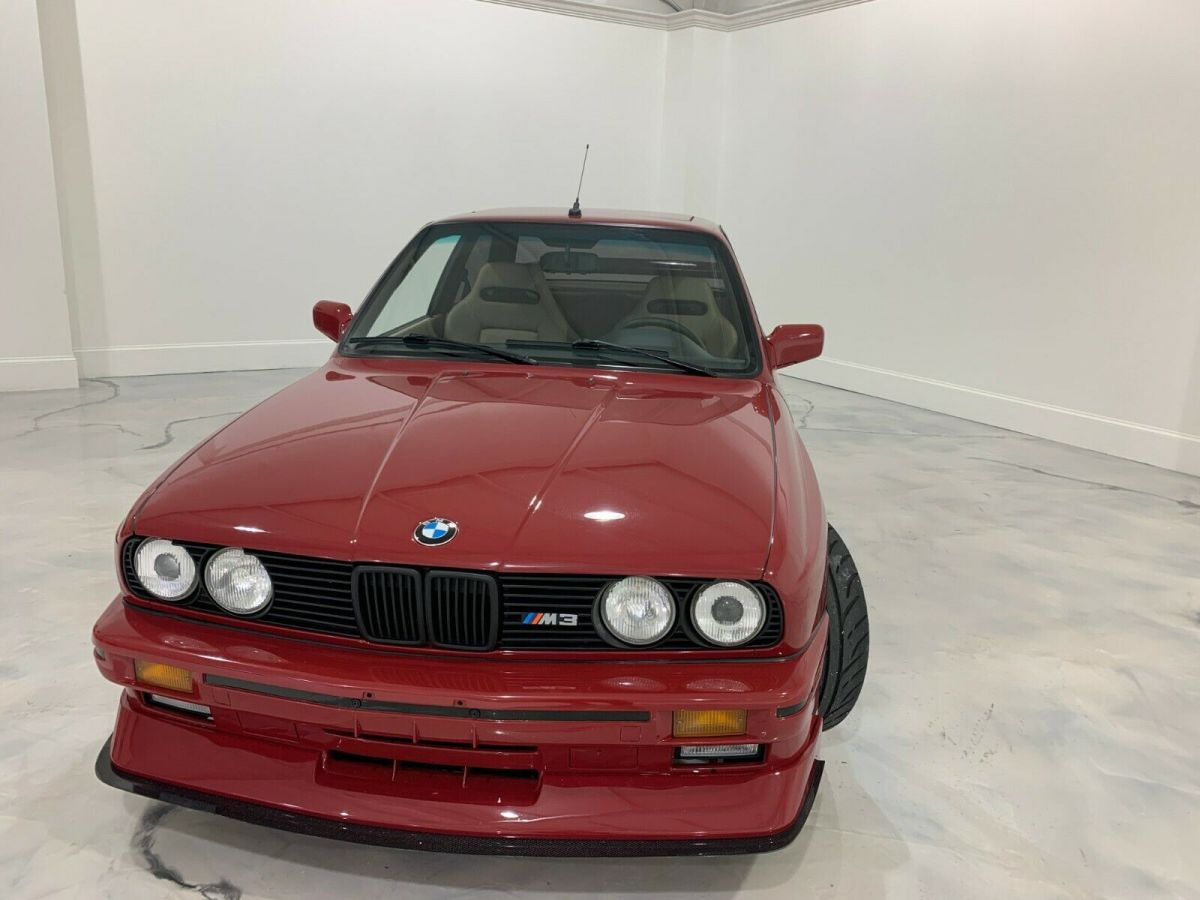 1989 Red BMW 3-Series Coupe