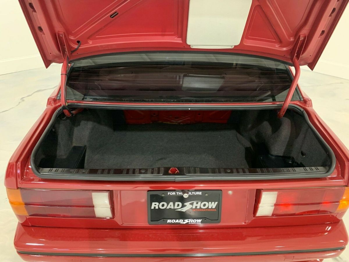 1989 Red BMW 3-Series Coupe