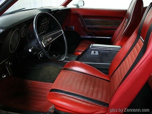 1971 Silver Ford Mustang Coupe