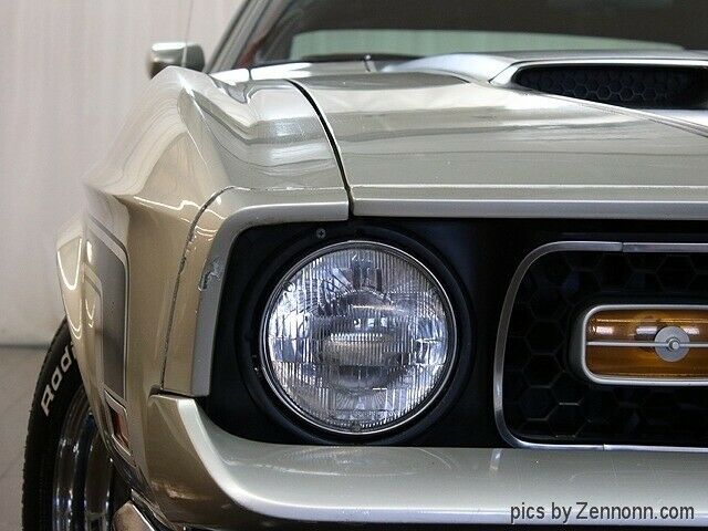 1971 Silver Ford Mustang Coupe