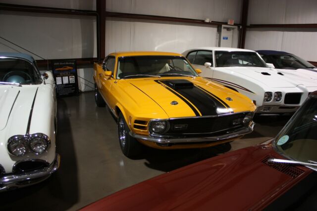 1970 Grabber Orange Ford Mustang