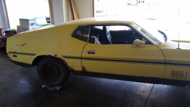 1971 Yellow Ford Mustang Fastback