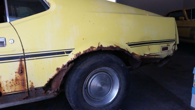 1971 Yellow Ford Mustang Fastback