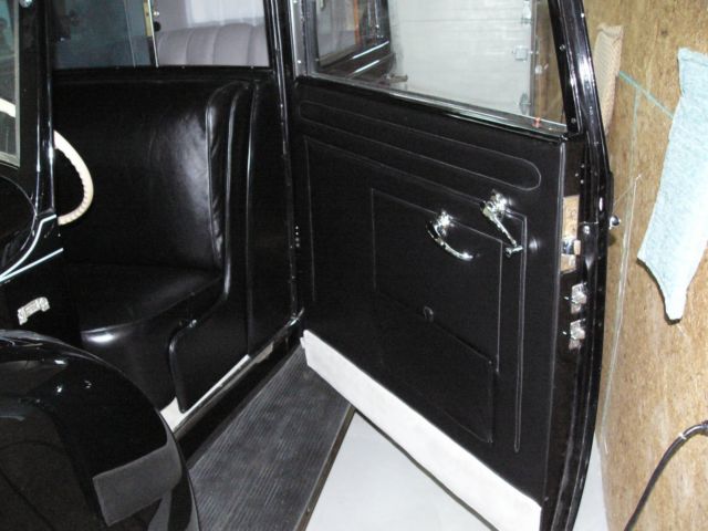 1939 Black/ Burgandy Cadillac Other Town Car