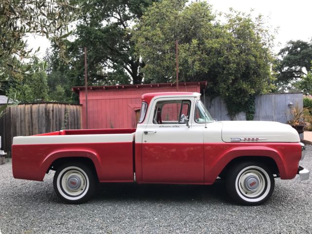 1960 Red Ford F-100