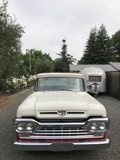 1960 Red Ford F-100