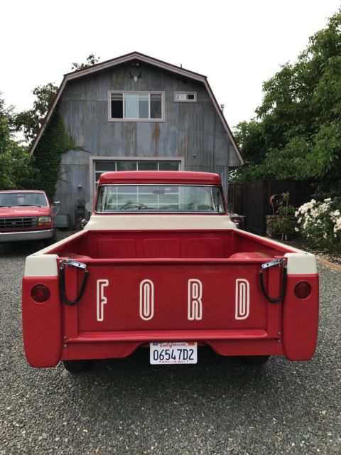 1960 Red Ford F-100