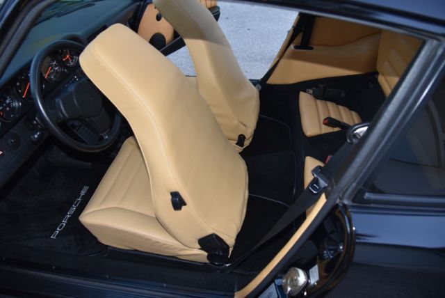 1984 Black Porsche 911