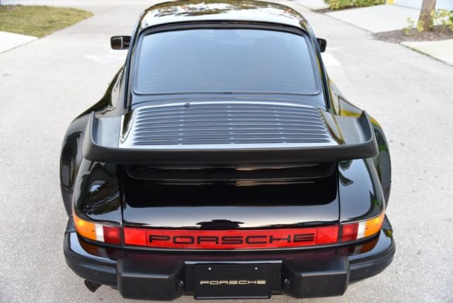 1984 Black Porsche 911