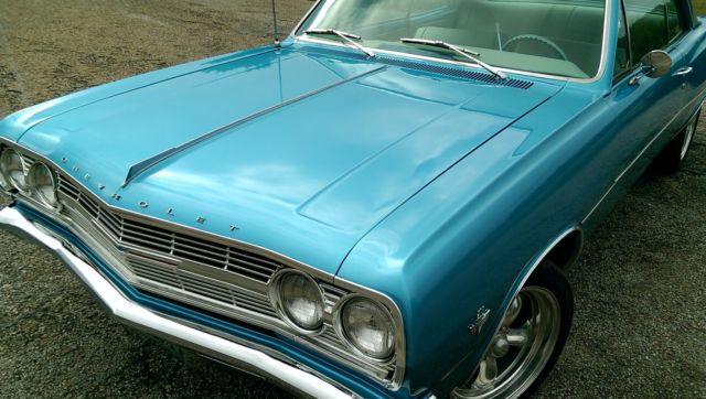1965 Blue Chevrolet Chevelle Coupe