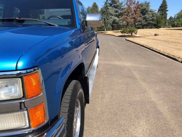 1992 Blue Chevrolet Silverado 1500 Extended Cab Pickup