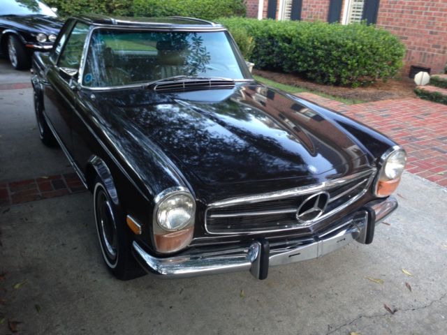 1971 Brown Mercedes-Benz SL-Class