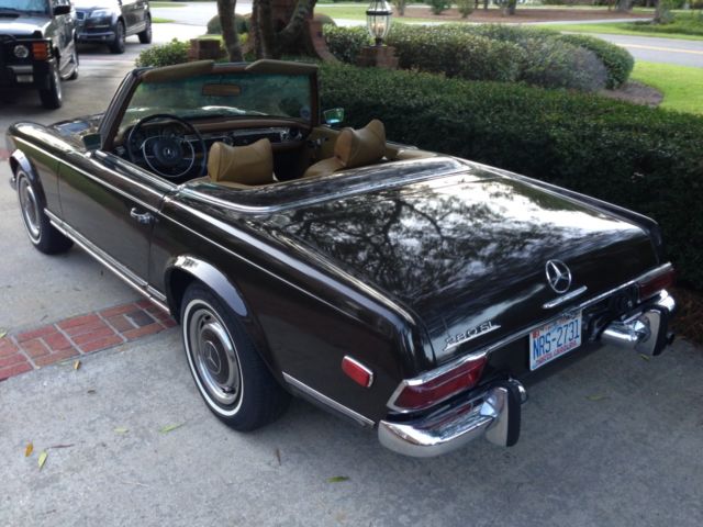 1971 Brown Mercedes-Benz SL-Class