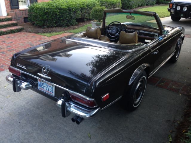 1971 Brown Mercedes-Benz SL-Class