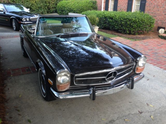 1971 Brown Mercedes-Benz SL-Class