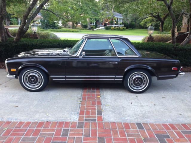 1971 Brown Mercedes-Benz SL-Class